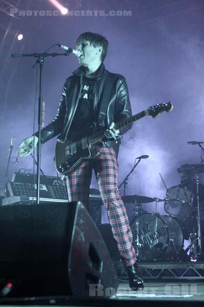 FRANZ FERDINAND - 2009-07-30 - PAREDES DE COURA (Portugal) - Praia do Tabuao - 